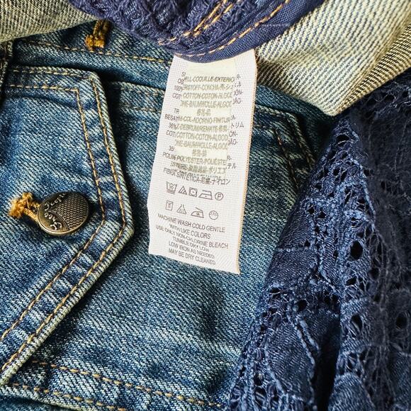 FREE PEOPLE NWT Floral Lace & Dark Denim Jean Jacket – Size XS - Picture 11 of 13